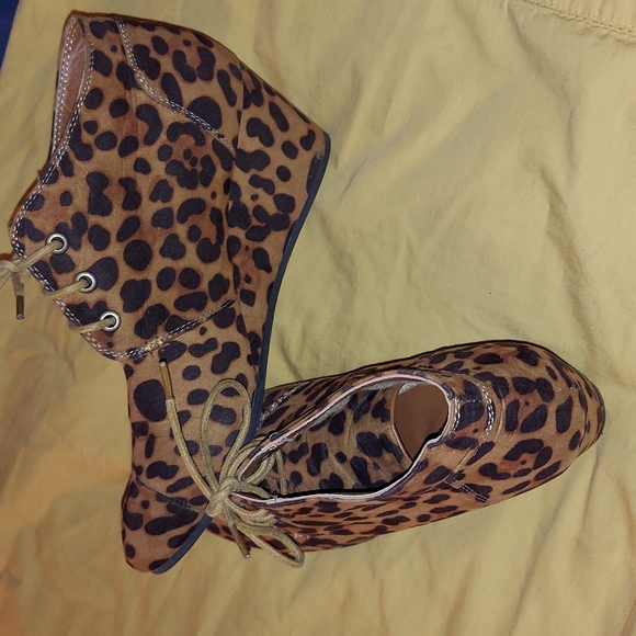 Leopard pattern booties - Picture 2 of 6